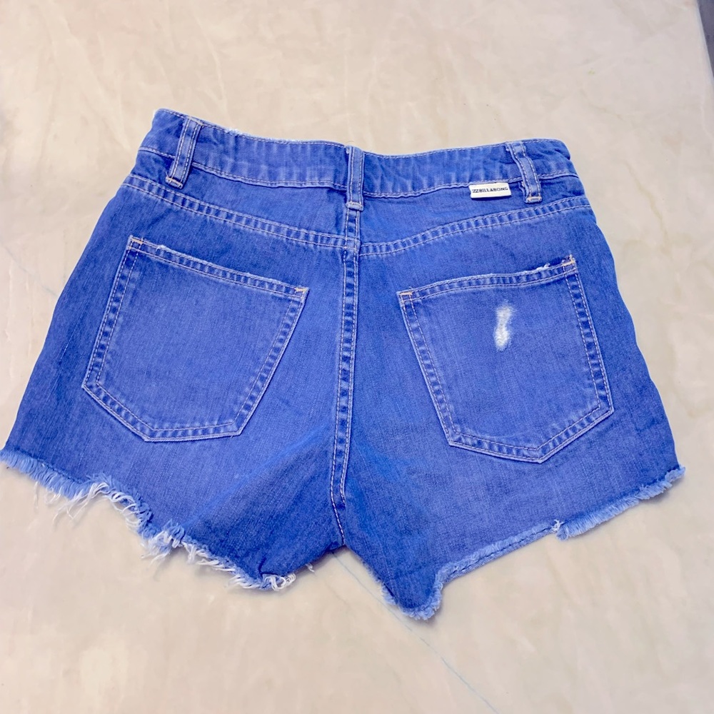 Billabong shorts